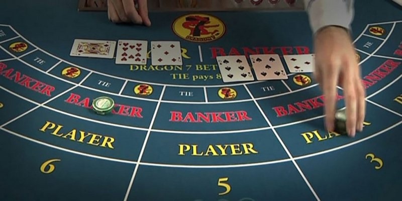 Tổng điểm của cả Player với Banker sẽ được tính toán lại so sánh